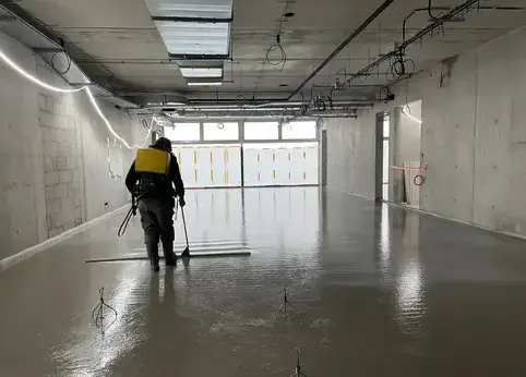 isolation polyuréthane sol Saint-Nazaire-1